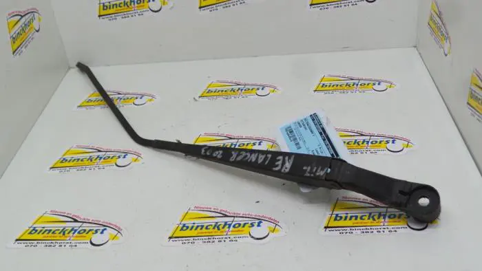 Front wiper arm Mitsubishi Lancer