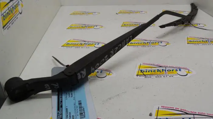 Front wiper arm Mitsubishi Lancer