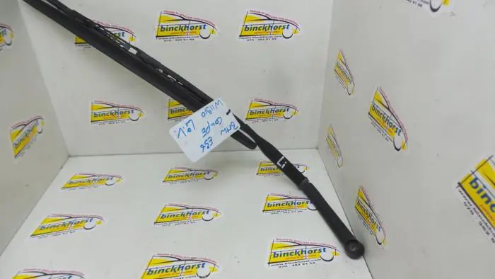 Front wiper arm BMW M3