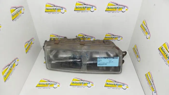 Headlight, right Mitsubishi Galant