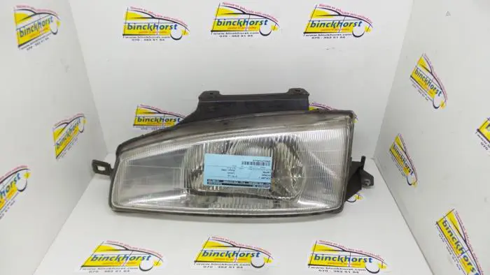 Koplamp links Hyundai Lantra