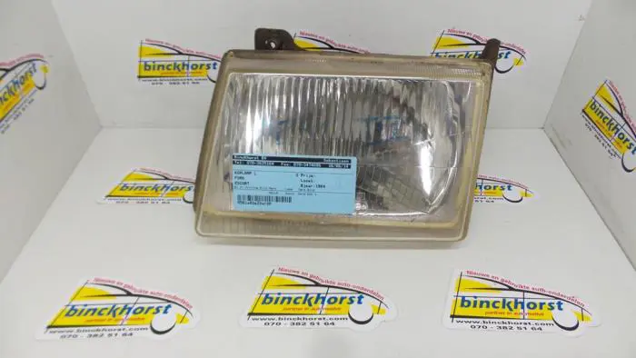 Koplamp links Ford Escort