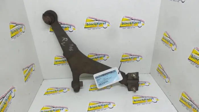 Front wishbone, right Peugeot 106