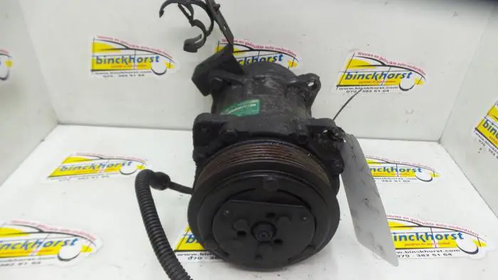 Air conditioning pump Peugeot 806