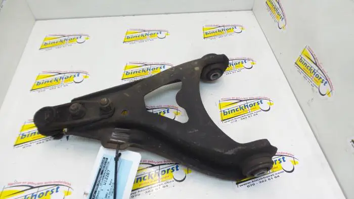 Front wishbone, right Renault Megane Scenic