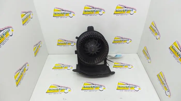 Heating and ventilation fan motor Renault Clio