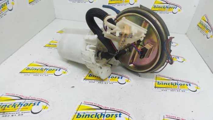 Electric fuel pump Opel Corsa