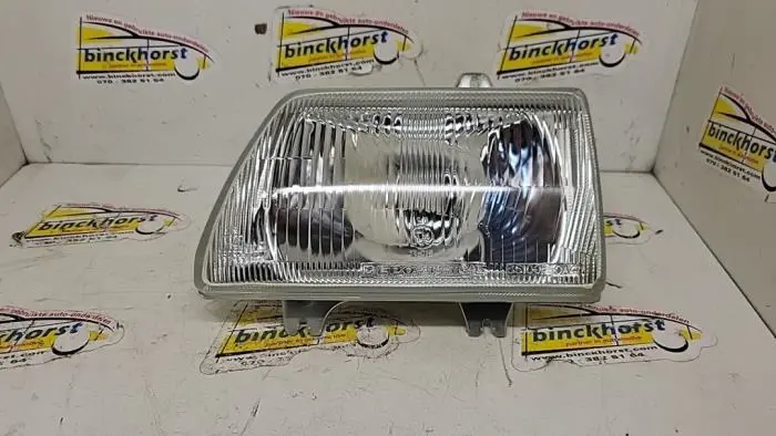 Koplamp links Suzuki Alto