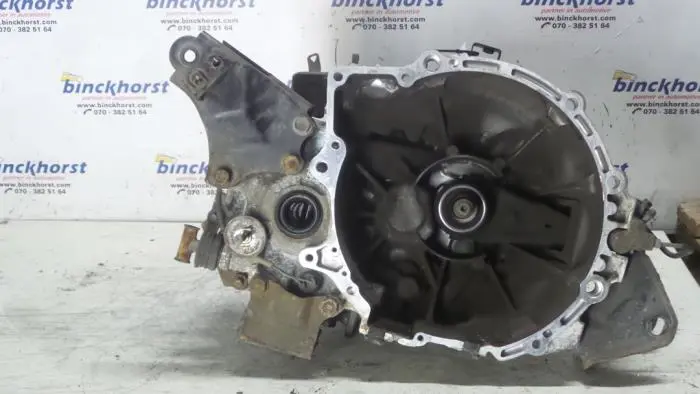 Gearbox Mazda 626