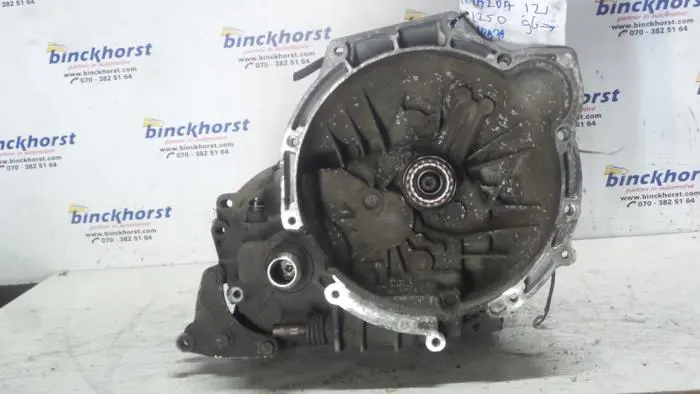 Gearbox Mazda 121