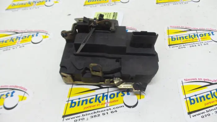 Door lock mechanism 4-door, front left Peugeot 206