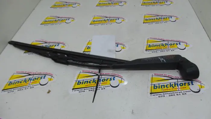 Rear wiper arm Opel Omega