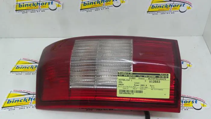 Taillight, left Opel Omega