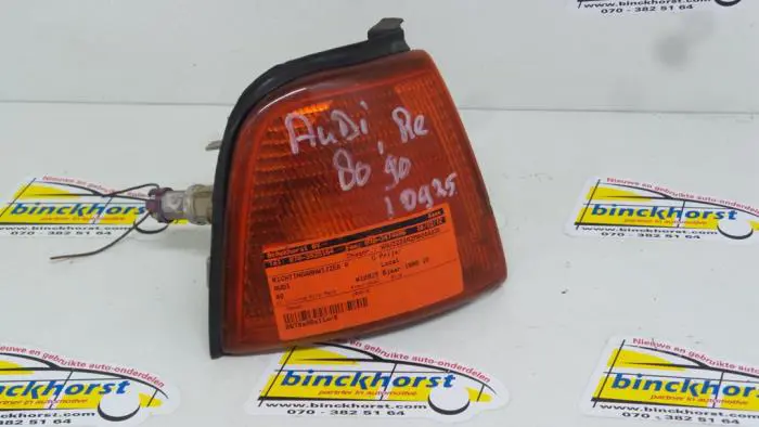 Indicator, right Audi 80