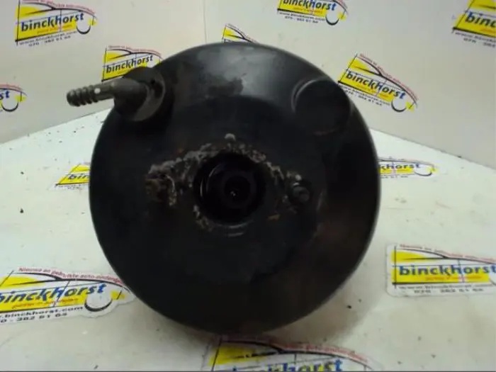 Brake servo Suzuki Swift