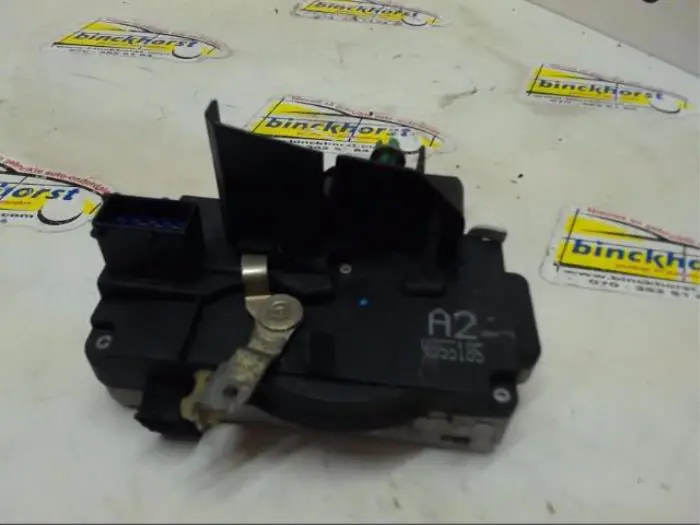 Front door lock mechanism 4-door, right Saab 9-5