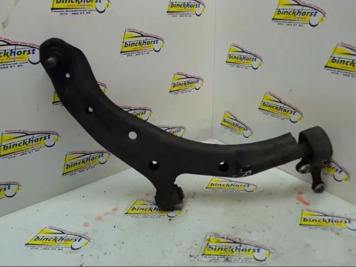 Front wishbone, right Nissan Almera