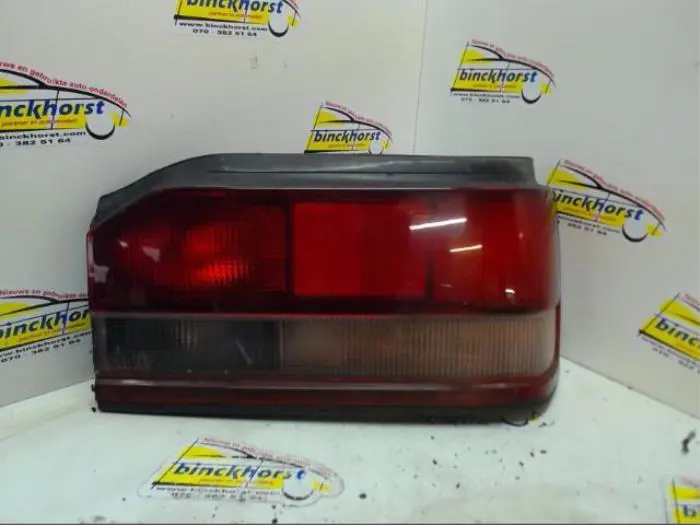 Taillight, right Mazda 323