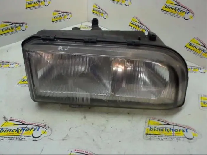 Headlight, right Volvo 850