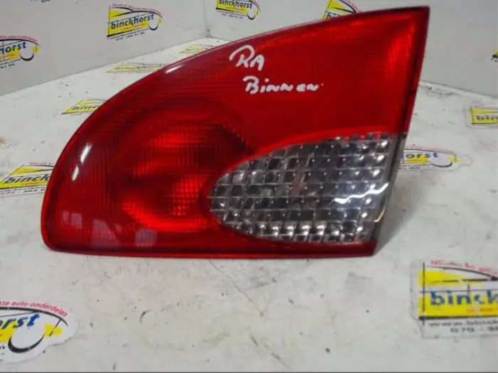 Taillight, right Toyota Avensis