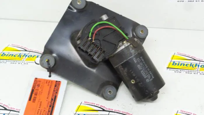 Front wiper motor Volvo S40