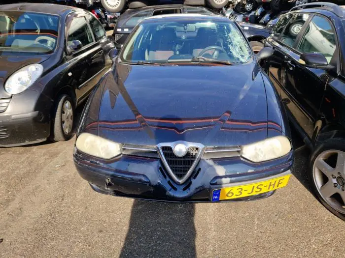 Alfa Romeo 156